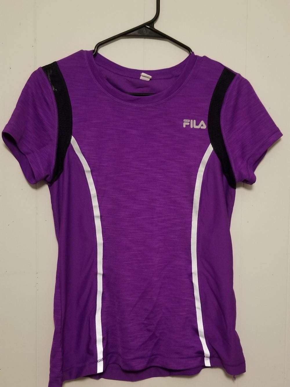 Fila Women's Purple Performance Running Workout Athletic Tee Mesh Accents Size M